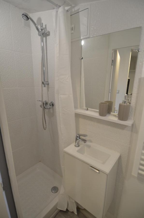 Magnifique Studio Pour 2 Personne Dans Le Quartier Historique Du Vieux Apartment *